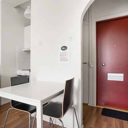 Apartment Kotimaailma - Kustaankatu 4 *