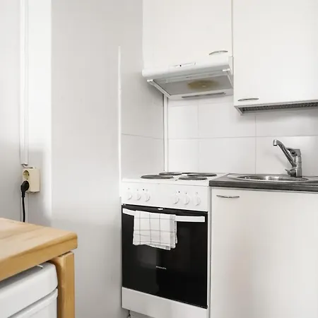 Kotimaailma - Kustaankatu 4 *